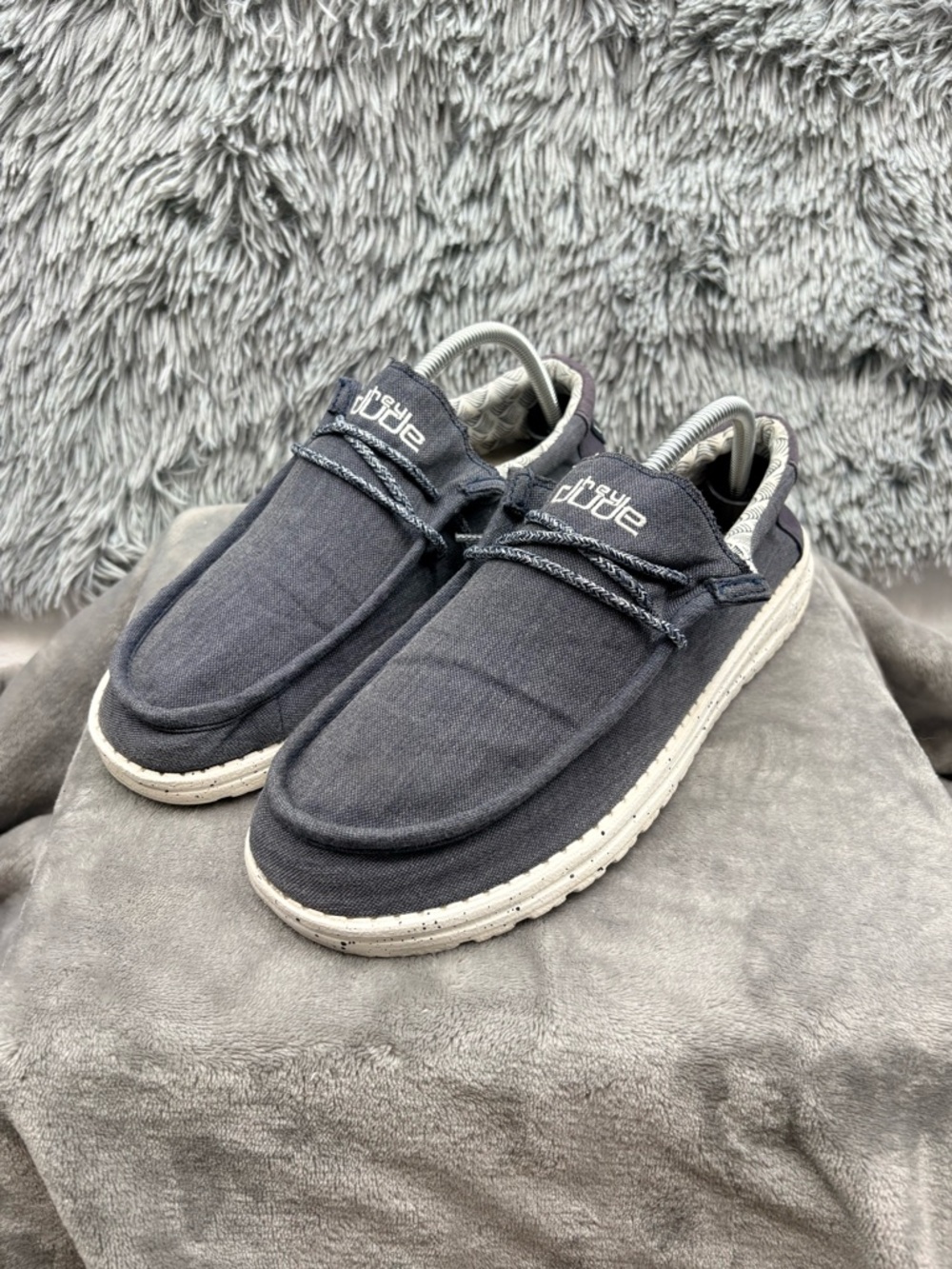 Hey Dude Shoes Mens 10 Wally Chambray Blue Mirage Slip On Moccasin Lightweight